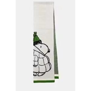 NWT Kate Spade Embroidered Peanuts Snoopy Scarf
